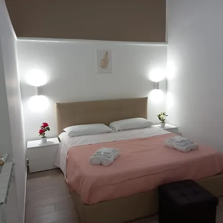 A Casa Di Lori Apartment *